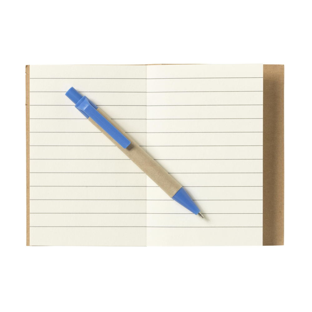 Mini cuaderno de material reciclado ecológico con bolígrafo de tinta azul - Camarenilla