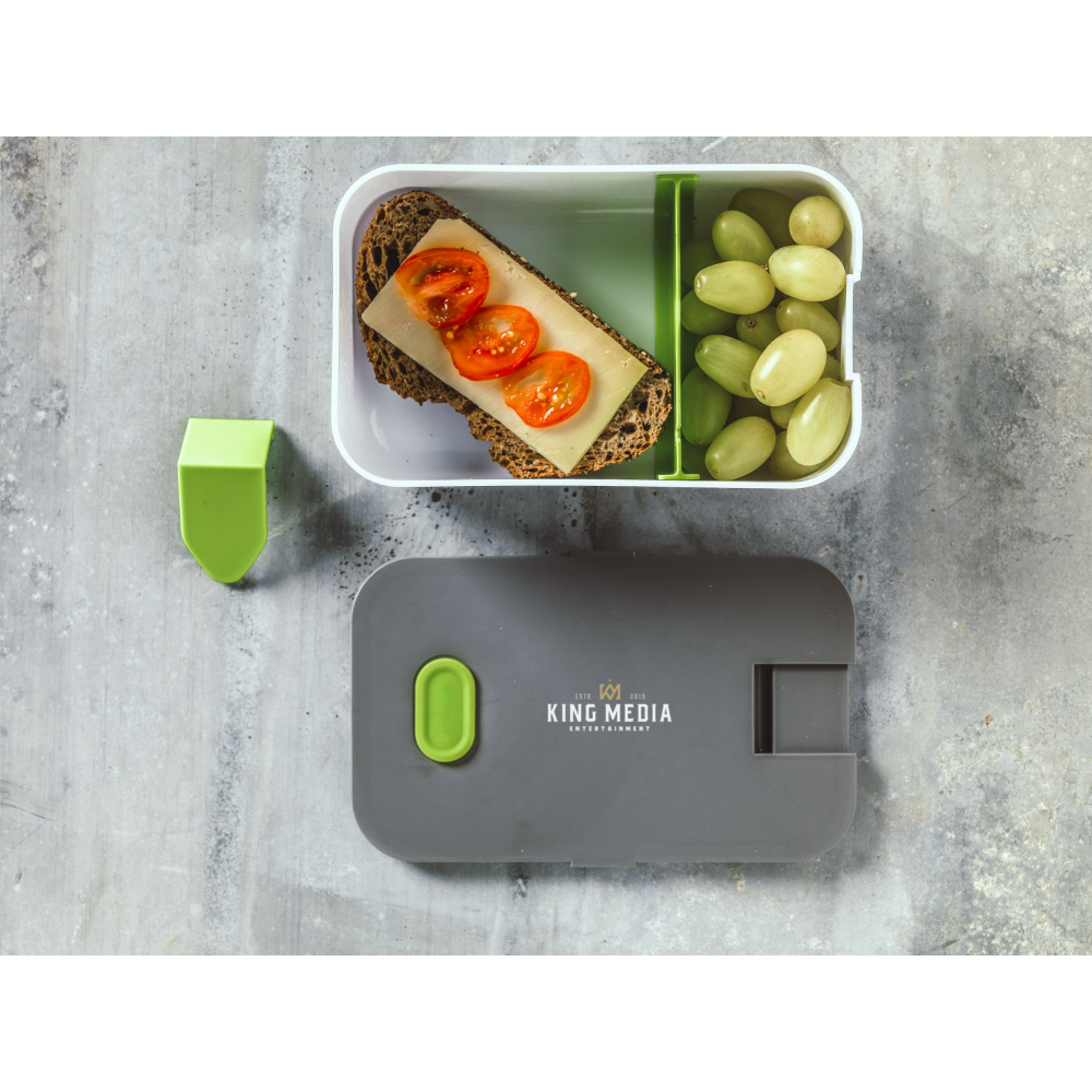 Luxury Plastic Lunchbox with Silicon Sealing Ring and Removable Divider - Diss