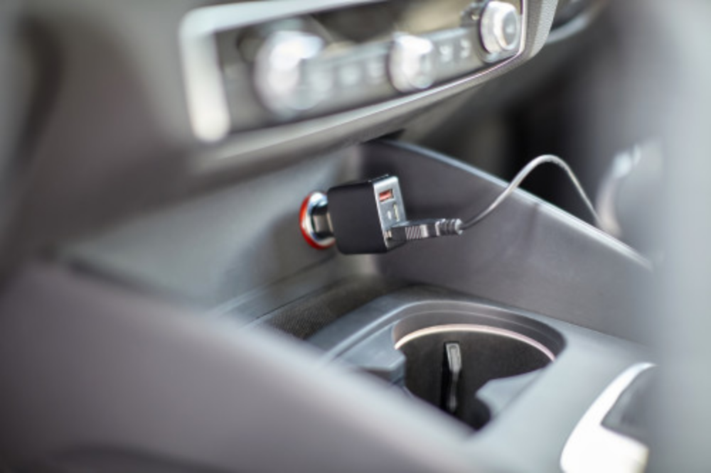 Car Adapter with USB Ports - Little Snoring - Aisby