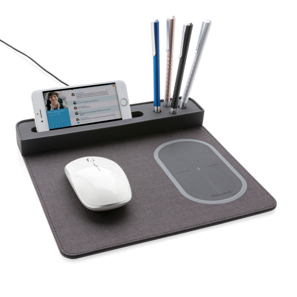 Tappetino per mouse con ricarica wireless e supporti per telefono e penna - Fombio