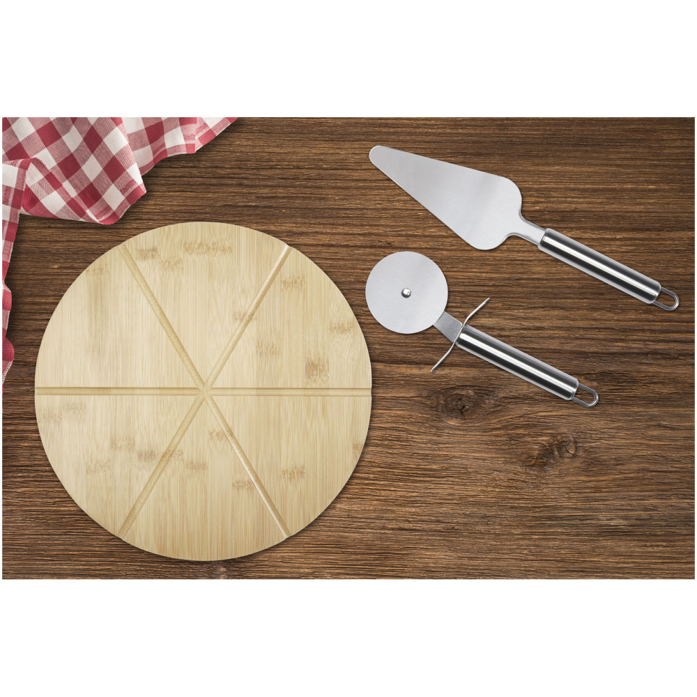 A set of environmentally friendly pizza peel made from bamboo, complete with cutter and server - Lenton
