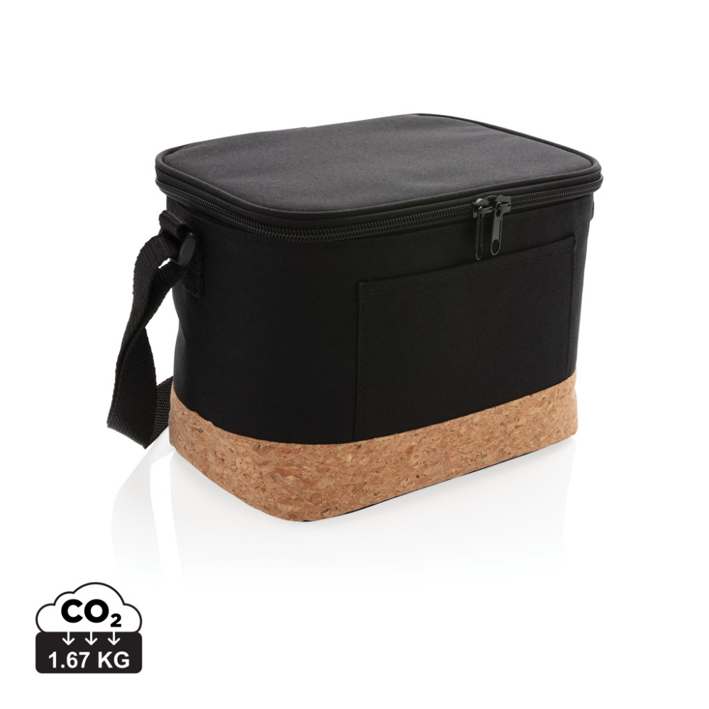 A cooler bag with two different shades, featuring cork details. - Glasgow
