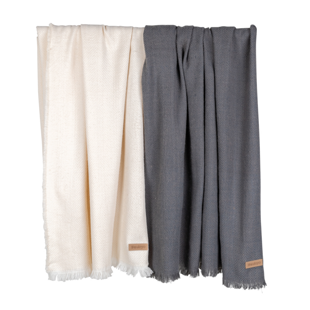 EcoBlend Fringed Woven Blanket - Pebmarsh - Totton