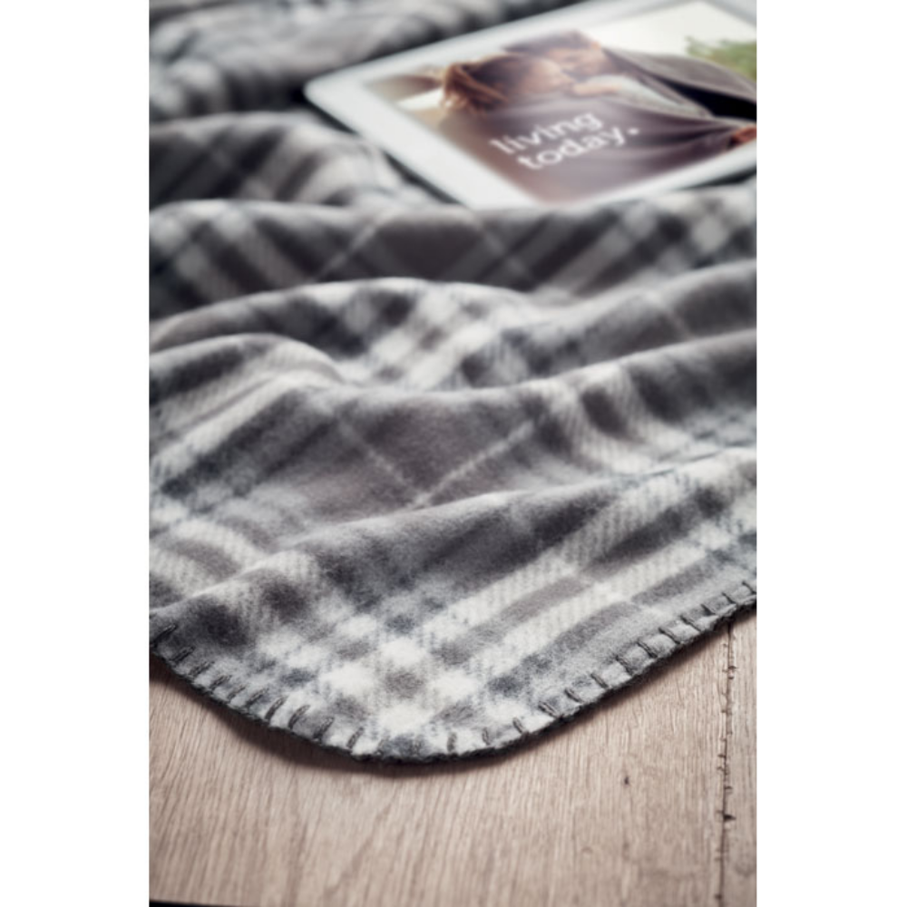 Blaxhall Squared Pattern Fleece Blanket - Folkestone