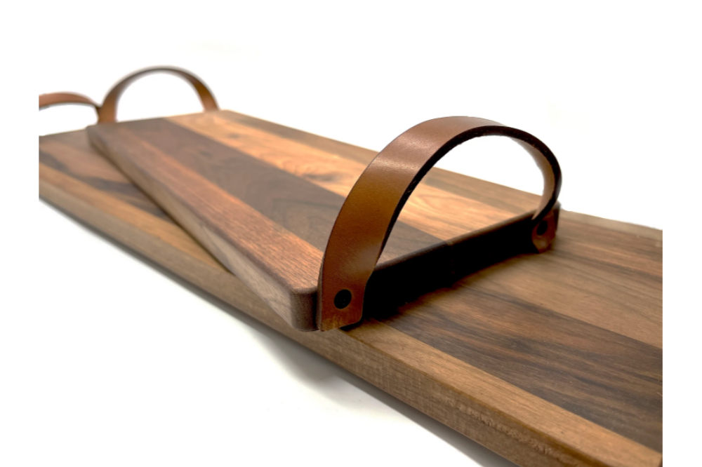Planche de service personnalisée en bois de noyer (48 x 17 cm) - Linden