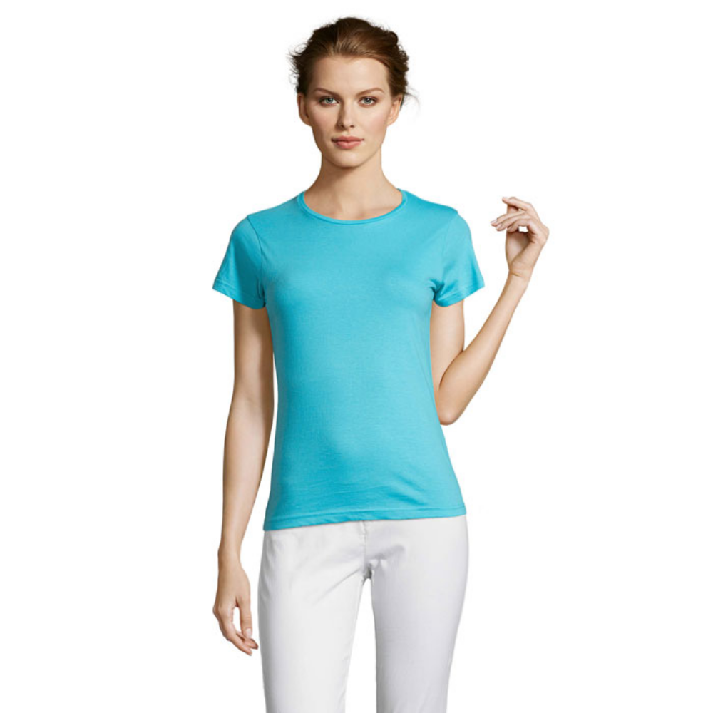 T-shirt da donna in jersey di cotone aderente con maniche corte - Luisago