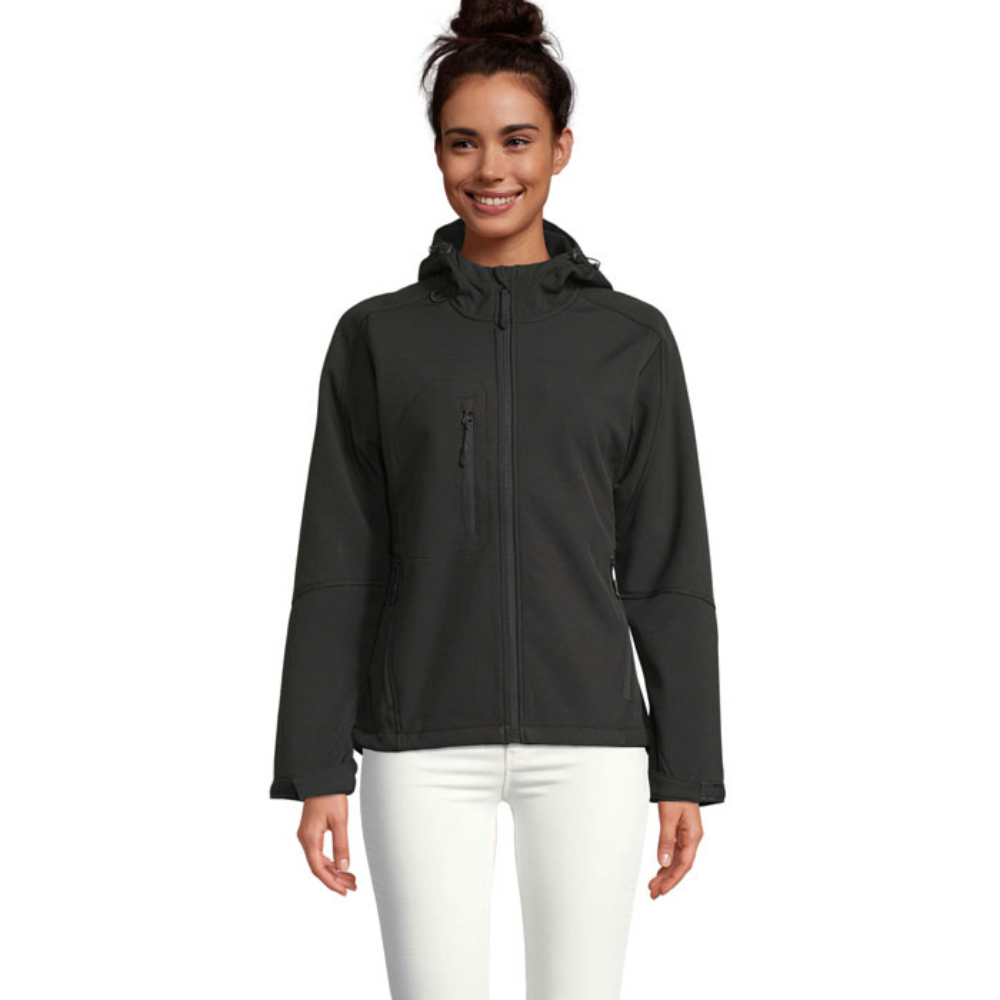 A softshell jacket for women with a hood and fleece lining - Padstow