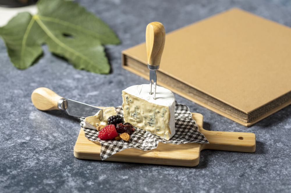 Bamboo and Stainless Steel Cheese Serving Set - Everton