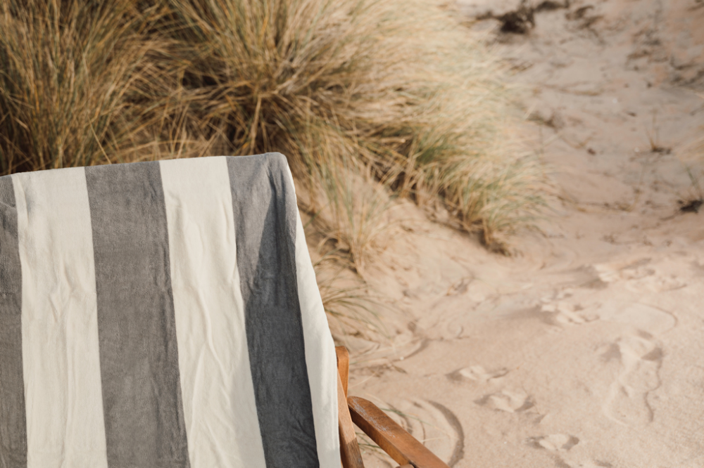 Luxurious Cotton Beach Towel with Lounge Chair Pocket - Bloxwich