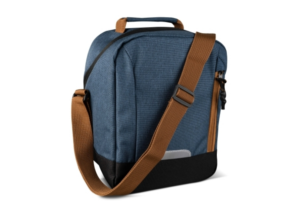 A stylish cooler bag with an adjustable shoulder strap - Penzance