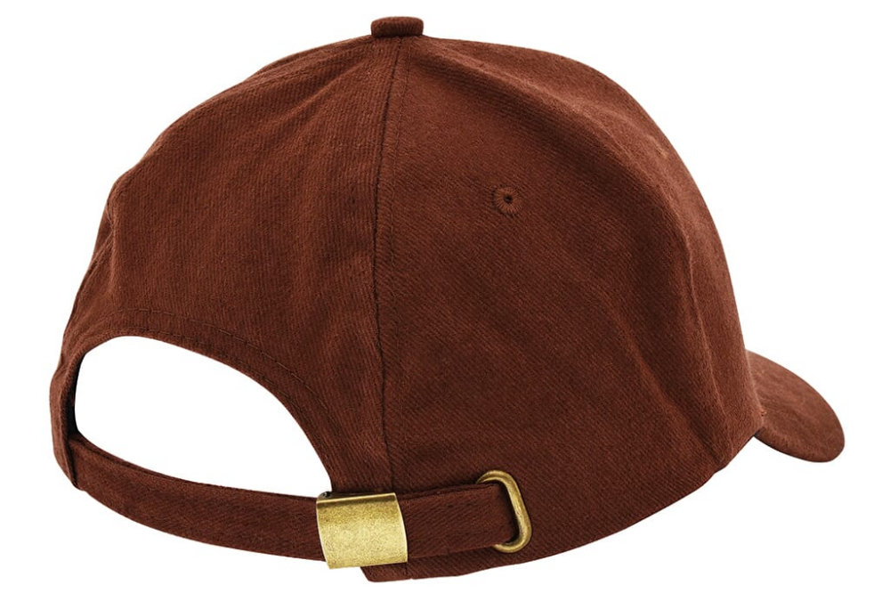 A cotton sports cap with six panels and an adjustable buckle - Gosport