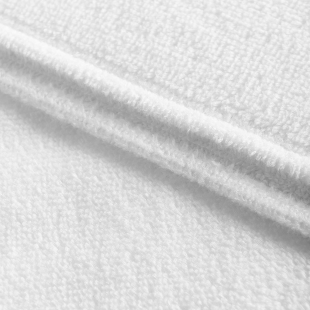 Exquisite Towel - Poundstock - Eton