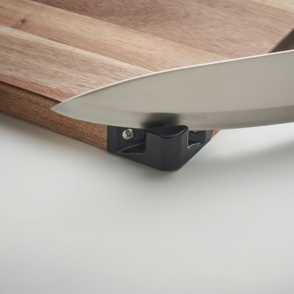 Acacia wood cutting board with knife sharpener - Ashbocking - Lichfield