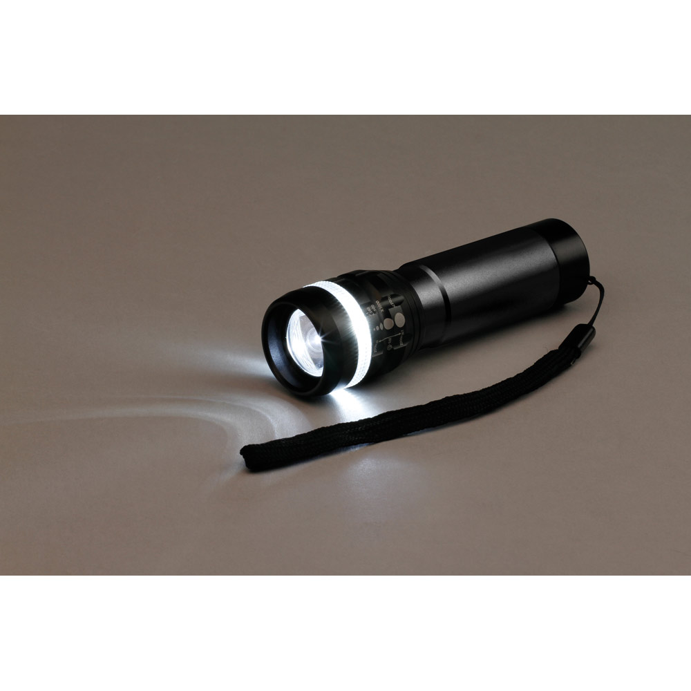 Zoomfähige Aluminium-Taschenlampe mit 3 Lichtmodi - Bad Hofgastein