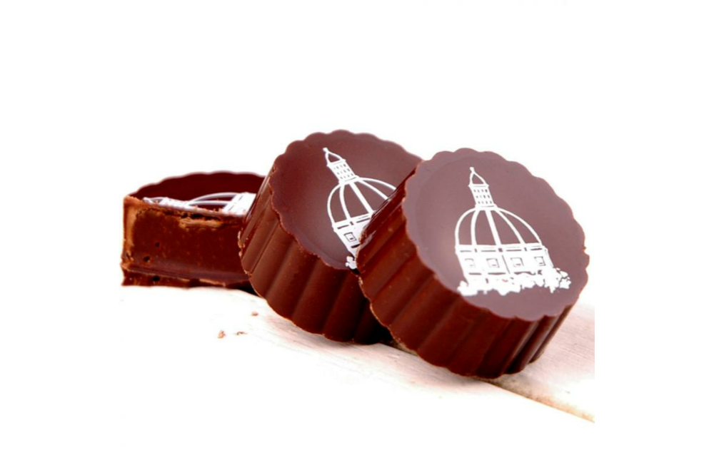 Chocolates Belga Deluxe - <nombre del pueblo> - Torrente de Cinca