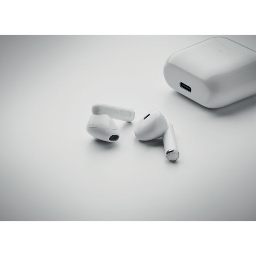 True Wireless Stereo earbuds with charging base - Eastrop