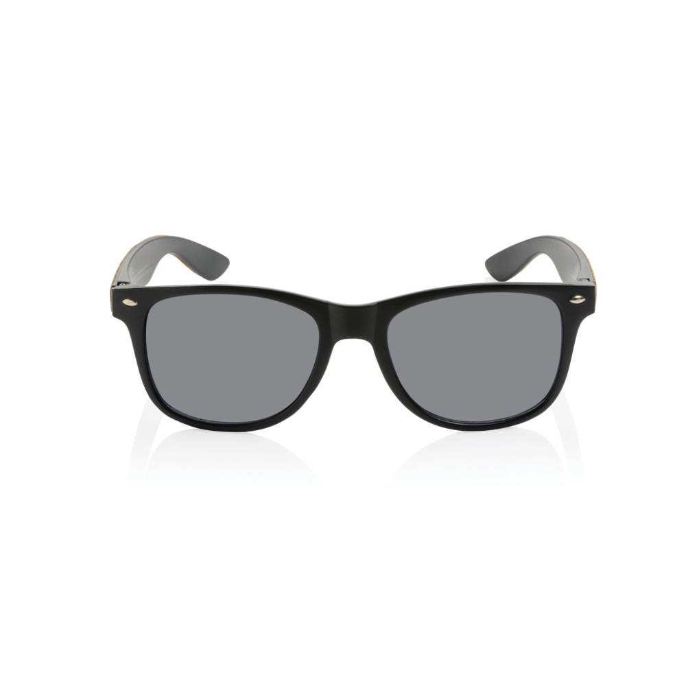 GRS zonnebril van gerecycled pc-plastic met FSC®-kurk